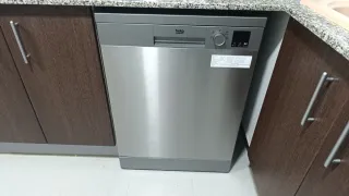 Lavavajillas casi nuevo