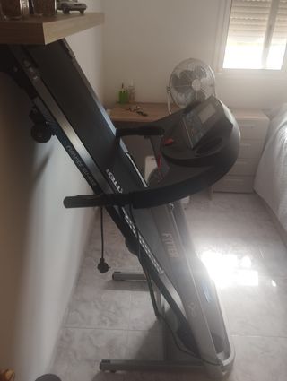 Cinta de correr Fytter RU-02B sin estrenar