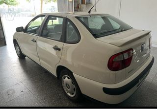 SEAT Cordoba 1999 pocos km