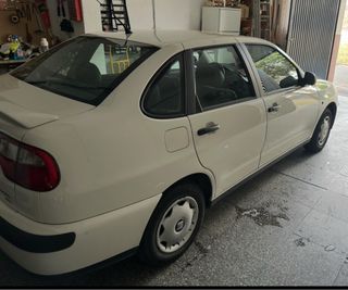 SEAT Cordoba 1999 pocos km