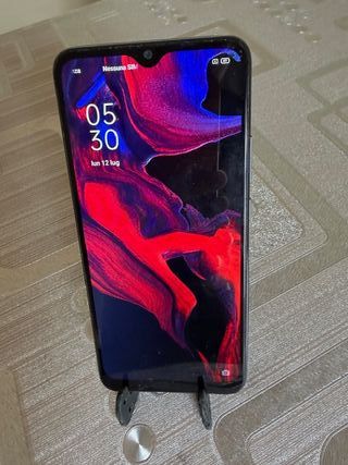 Oppo A15 con cover