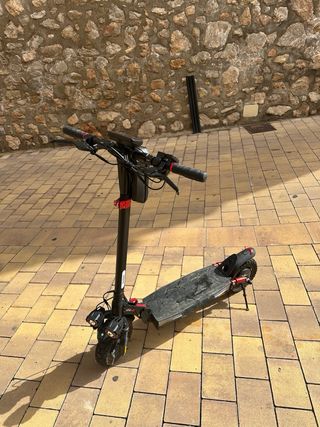 Patinete eléctrico casi nuevo