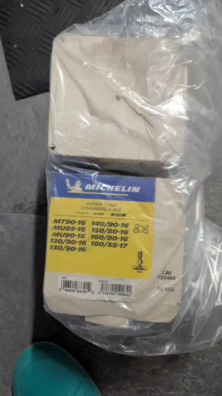 Cámara de aire Michelin MT90-16