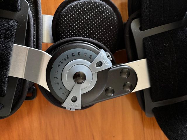 Tutore Ginocchio Post-Operatorio Regolabile