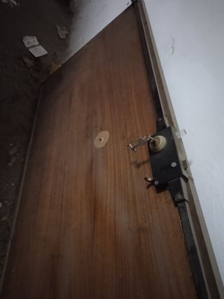 Puerta Hierro Calle 89x2'8m con Cerradura