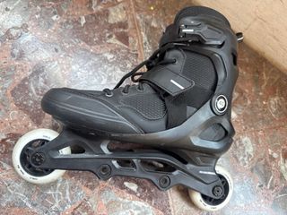 Patines en línea negros para adultos