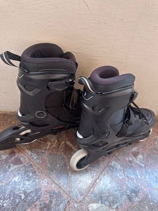 Patines en línea negros para adultos