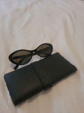 Gafas de sol Chanel negras y blancas 100% original