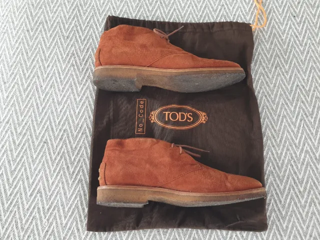 Botines Tod's Ante Marrón con Bolsa