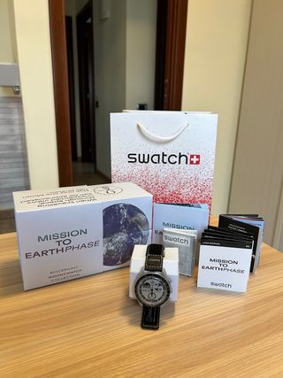 Omega Swatch MoonSwatch Mission to the Earthphase