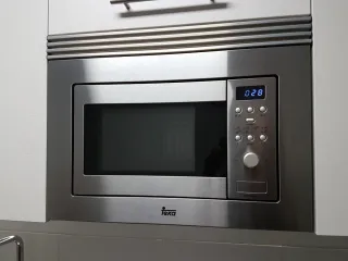 Microondas Integrable Teka MWE 207 FI
