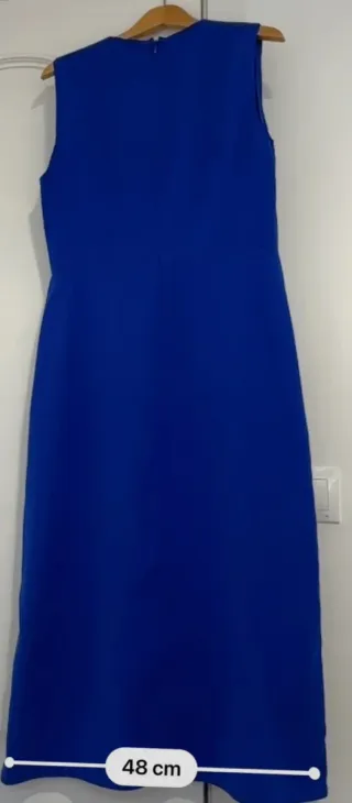 Vestido azul formal básico y elegante