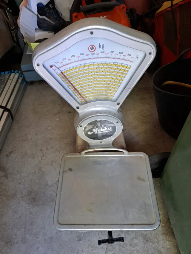 Balanza peso antigua Mobba
