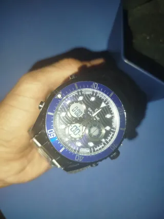 Reloj Skyline Negro y Azul