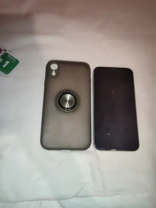 iPhone XR
