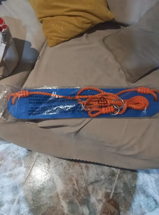 Columpio exterior VEVOR para niños sin estrenar.