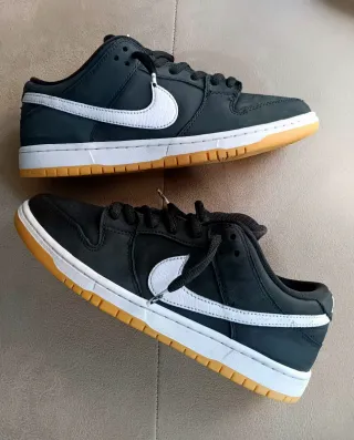 44,5 EU Nike SB Dunk Low Pro.