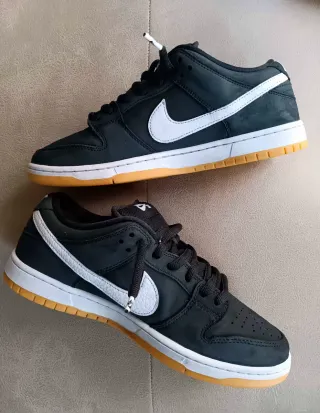 44,5 EU Nike SB Dunk Low Pro.