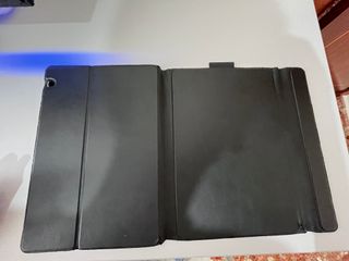 Huawei MediaPad T5 + Teclado Bluetooth + Funda