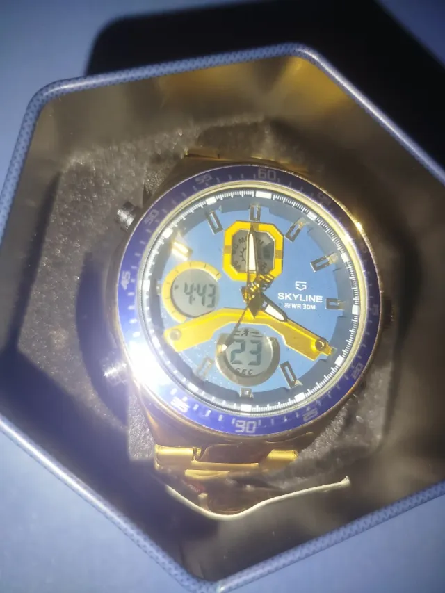 Reloj Skyline Dorado y Azul