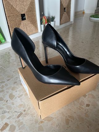 Zapatos de tacón negros 