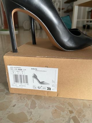 Zapatos de tacón negros 