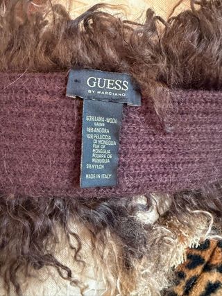 Guess sciarpa in lana con pelliccia