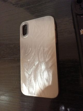 Funda iPhone XR con diseño de serpiente