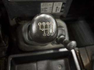 Land-Rover Defender 110 TD4 E
