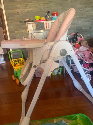 Trona para bebé rosa