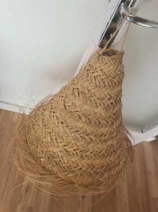 Pantalla lámpara esparto tejida