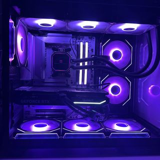 PC Gaming Nuovo Ryzen 5 7600X - RTX 5060ti - 32GB