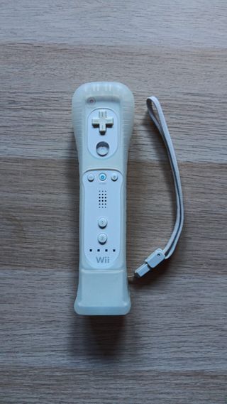Controller WiiMote MotionPlus Bianco + Cover