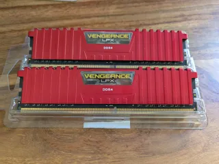 Memoria RAM Corsair Vengeance LPX DDR4 8GB