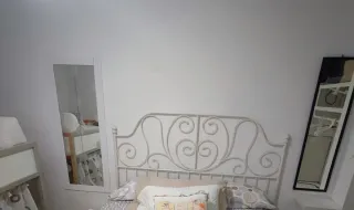 Cabecero de cama metálico blanco