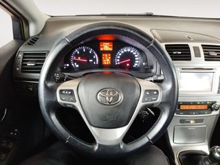 Toyota Avensis Executive