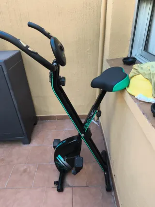 Bicicleta Estática XBIKE PRO Negra/Verde