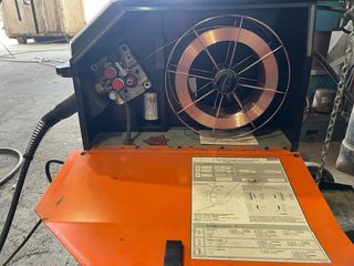 Soldadora Kemppi Kempomat 1701