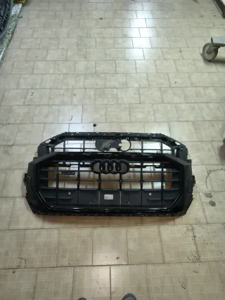 Griglia Audi Q8 Anteriore Come Nuova