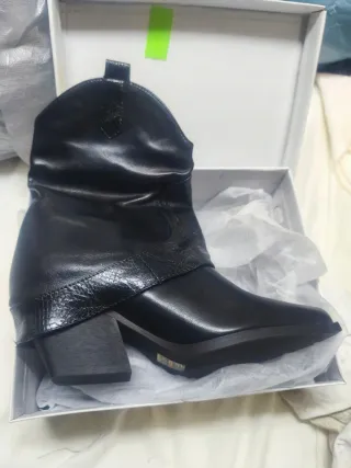 Stivali neri donna ecopelle tacco 37