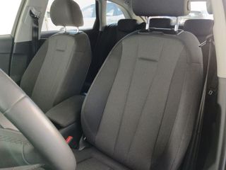 Audi A4 30 TDI Business Line