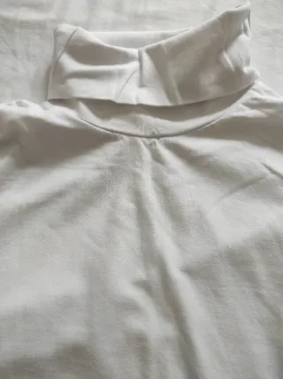 Blusa Mujer Cuello Alto Blanca algodón y elastan 
