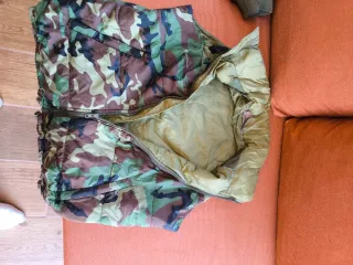 Chaleco militar camuflaje