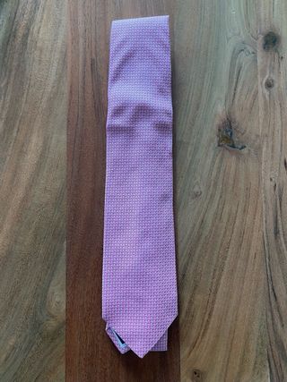 Corbata de seda rosa
