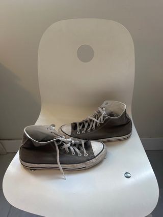 Converse grises talla 42