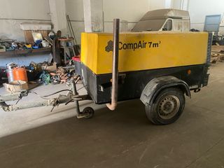 Compresor de aire CompAir 7m³ 2007