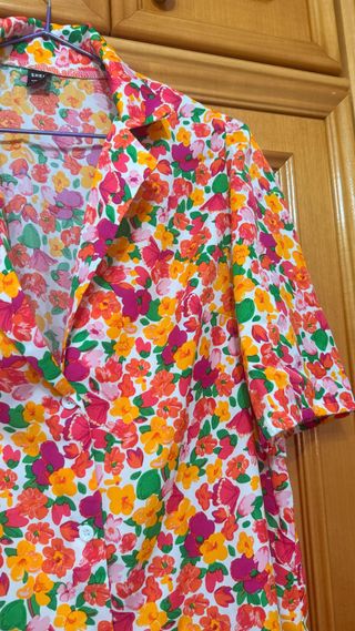 Camisa floral manga corta
