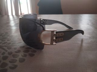  Gafas Dior Negras y plataedas