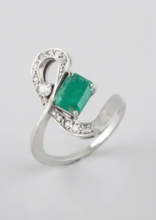 Sortija Oro Blanco 18kt Esmeralda Diamantes