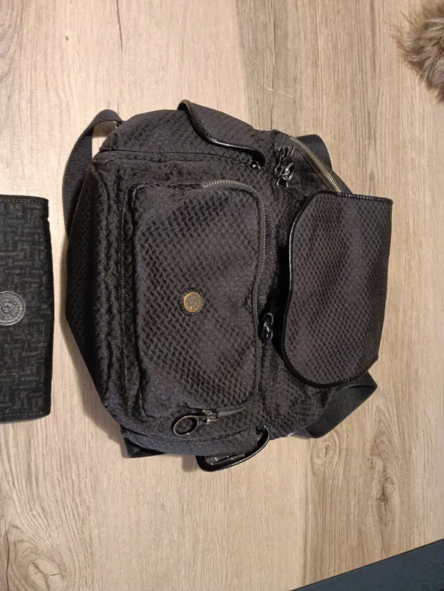 Mochila y Monedero Kipling Negro